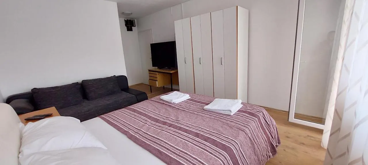 Hotel Riviera krevet i doručak